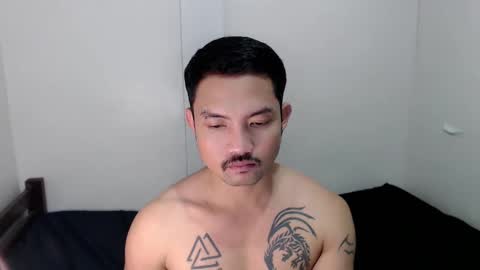 Snapshot of thefriskyasian chatting on 12.26.24 Jaycee online show from 12.26.24