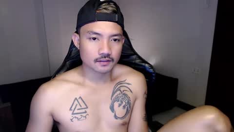 Snapshot of thefriskyasian chatting on 01.13.25 Jaycee online show from 01.13.25