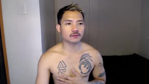 Snapshot of thefriskyasian chatting on 02.16.25 Jaycee online show from 02.16.25