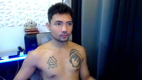 Snapshot of thefriskyasian chatting on 09.14.25 Jaycee online show from 09.14.25