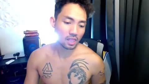 Snapshot of thefriskyasian chatting on 09.15.25 Jaycee online show from 09.15.25