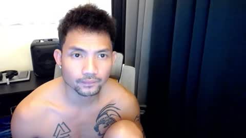 Snapshot of thefriskyasian chatting on 09.16.25 Jaycee online show from 09.16.25