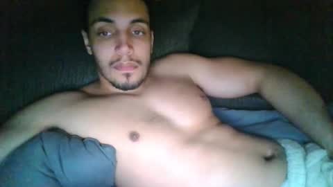 Snapshot of thegodbill4000 chatting on 02.14.25 Thegodbill4000 online show from 02.14.25