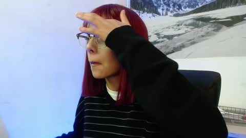 Snapshot of thegodmother_gh chatting on 12.22.25 Peyton online show from 12.22.25