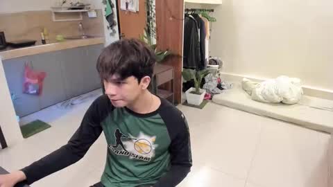 Green online show from 11.06.25