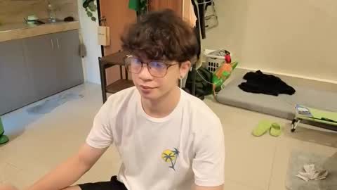 Snapshot of thegreenmagus chatting on 03.12.26 Green online show from 03.12.26