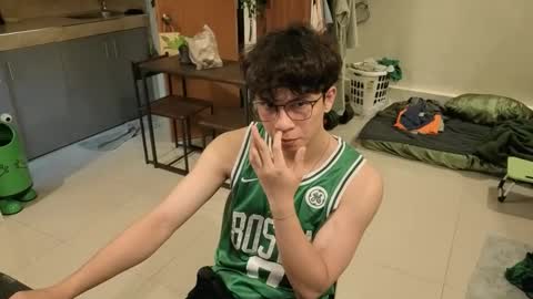 Snapshot of thegreenmagus chatting on 04.06.26 Green online show from 04.06.26