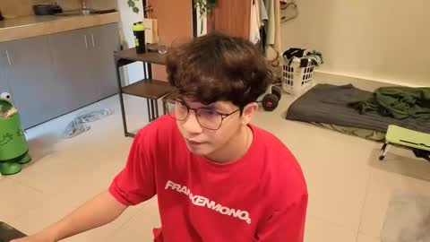 Snapshot of thegreenmagus chatting on 04.08.26 Green online show from 04.08.26