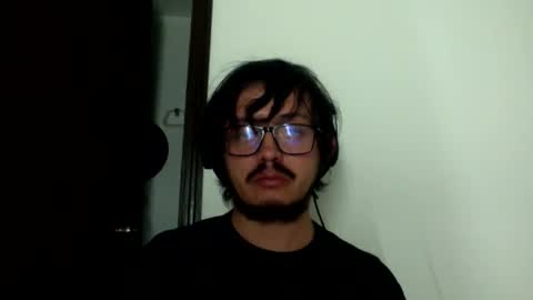 Snapshot of theguitarmistery chatting on 03.07.26 theguitarmistery online show from 03.07.26