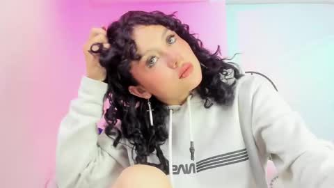 Theia  online show from 01.30.25