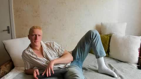 Snapshot of thejacob_d chatting on 04.22.26 thejacob_d online show from 04.22.26
