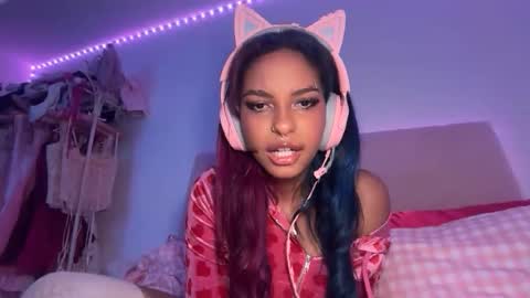 Snapshot of thekandypink chatting on 02.26.26 Kandice online show from 02.26.26