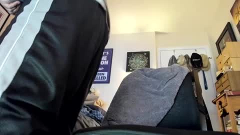 Snapshot of thekinkside chatting on 01.12.25 KinkSide online show from 01.12.25