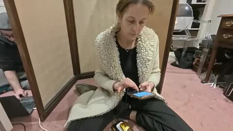 theladyduchess online show from 04.04.26