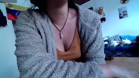 Snapshot of thelilithdreams chatting on 01.12.25 Lilth online show from 01.12.25