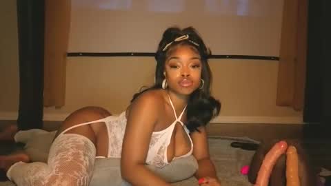 thelovelybrown online show from 11.24.25