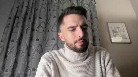 themmistokles online show from 12.12.24