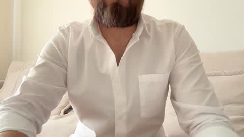 TheMonarchGoat online show from 10.01.25