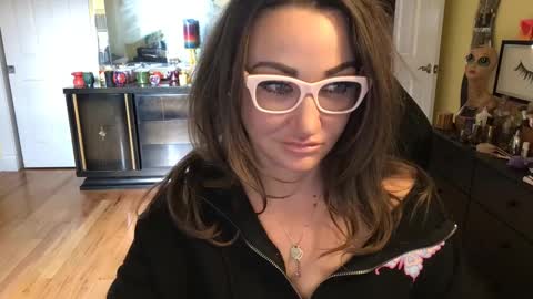 Cach Nelson online show from 12.18.24