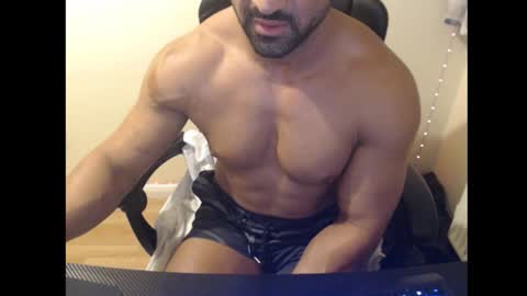 TheMuscleFactory online show from 11.06.25