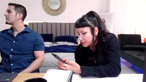 Snapshot of theoffice_couple chatting on 07.01.26 The Office Couple online show from 07.01.26