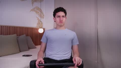  THEO- MATEO  online show from 01.15.25