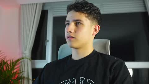  THEO- MATEO  online show from 03.01.25