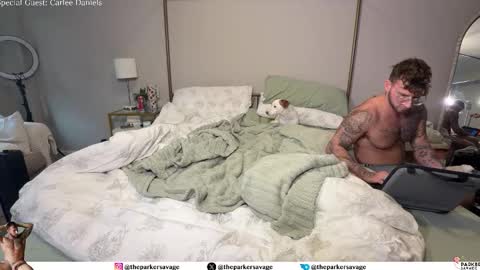 Parker Savage online show from 12.17.25