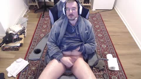 Snapshot of thepervertshow chatting on 01.17.25 WillyWanker online show from 01.17.25