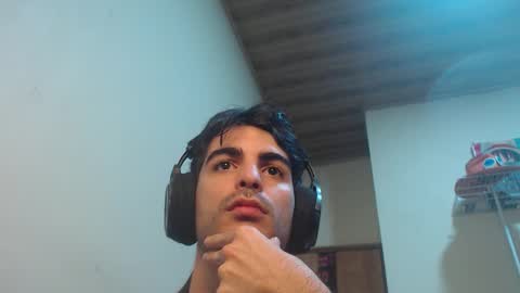Santiago Enrique online show from 10.22.25