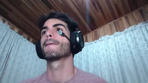 Santiago Enrique online show from 12.23.25