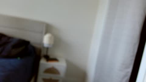 Yoshi online show from 04.12.26