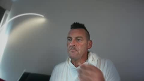 therealkurva4u online show from 01.01.25