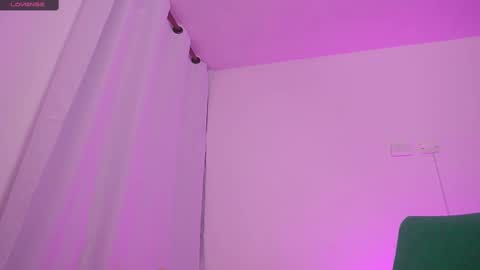    online show from 02.25.25