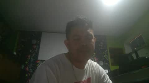 Snapshot of thesexboynextdoor chatting on 06.21.26 thesexboynextdoor online show from 06.21.26