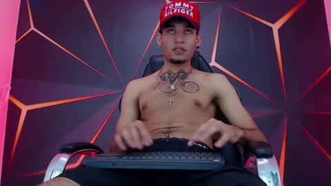 theskinny8inch_ online show from 01.21.25