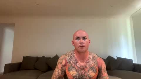 The tattooed online show from 01.05.25