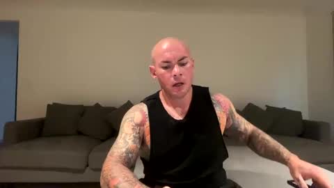 The tattooed online show from 01.10.25