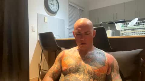 The tattooed online show from 01.15.25