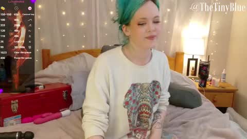 Tiny Blue online show from 03.03.25