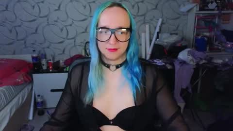 Snapshot of thetrixy chatting on 06.14.26 The Great And Powerful Trixie online show from 06.14.26