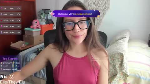 Nicole online show from 07.28.26