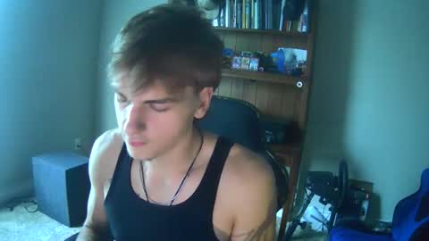 Snapshot of thevincegray chatting on 06.01.26 Vince online show from 06.01.26