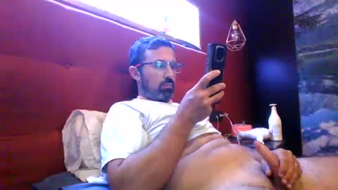 Snapshot of theviper1990 chatting on 07.05.26 Carlos1990 online show from 07.05.26