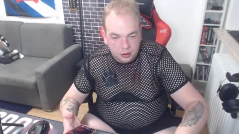 PupWolfy online show from 12.02.24