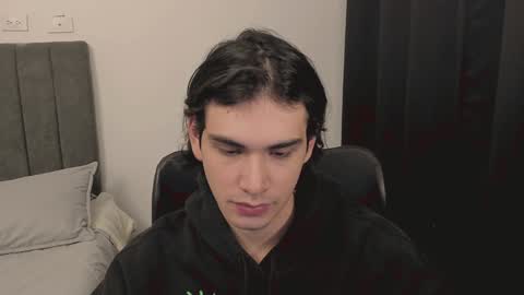 thiaan__ online show from 01.07.25