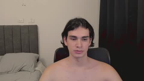 thiaan__ online show from 01.10.25