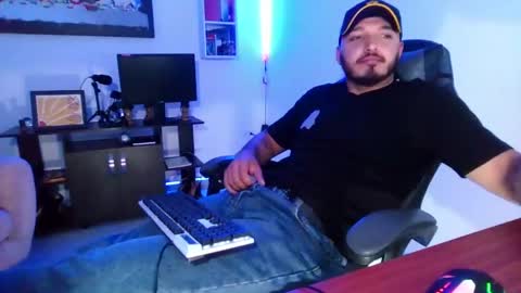 Snapshot of thiago_420 chatting on 05.16.26 thiago_420 online show from 05.16.26