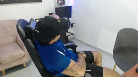 Snapshot of thiago_420 chatting on 05.27.26 thiago_420 online show from 05.27.26