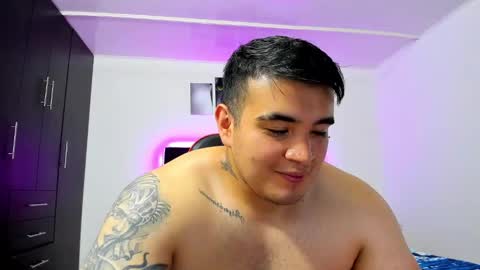 Snapshot of thiago_cp01 chatting on 01.06.25 Thiago online show from 01.06.25